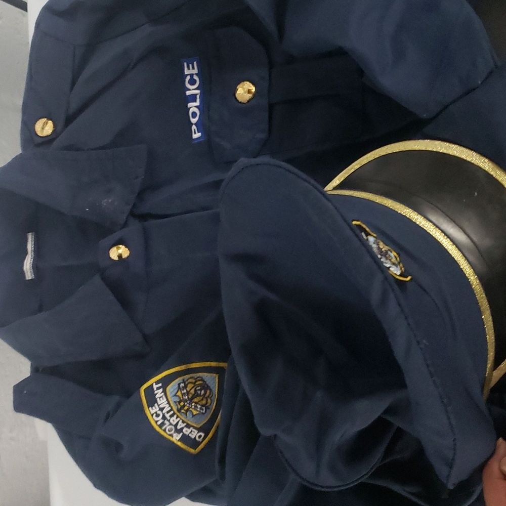 Police Suite 6T